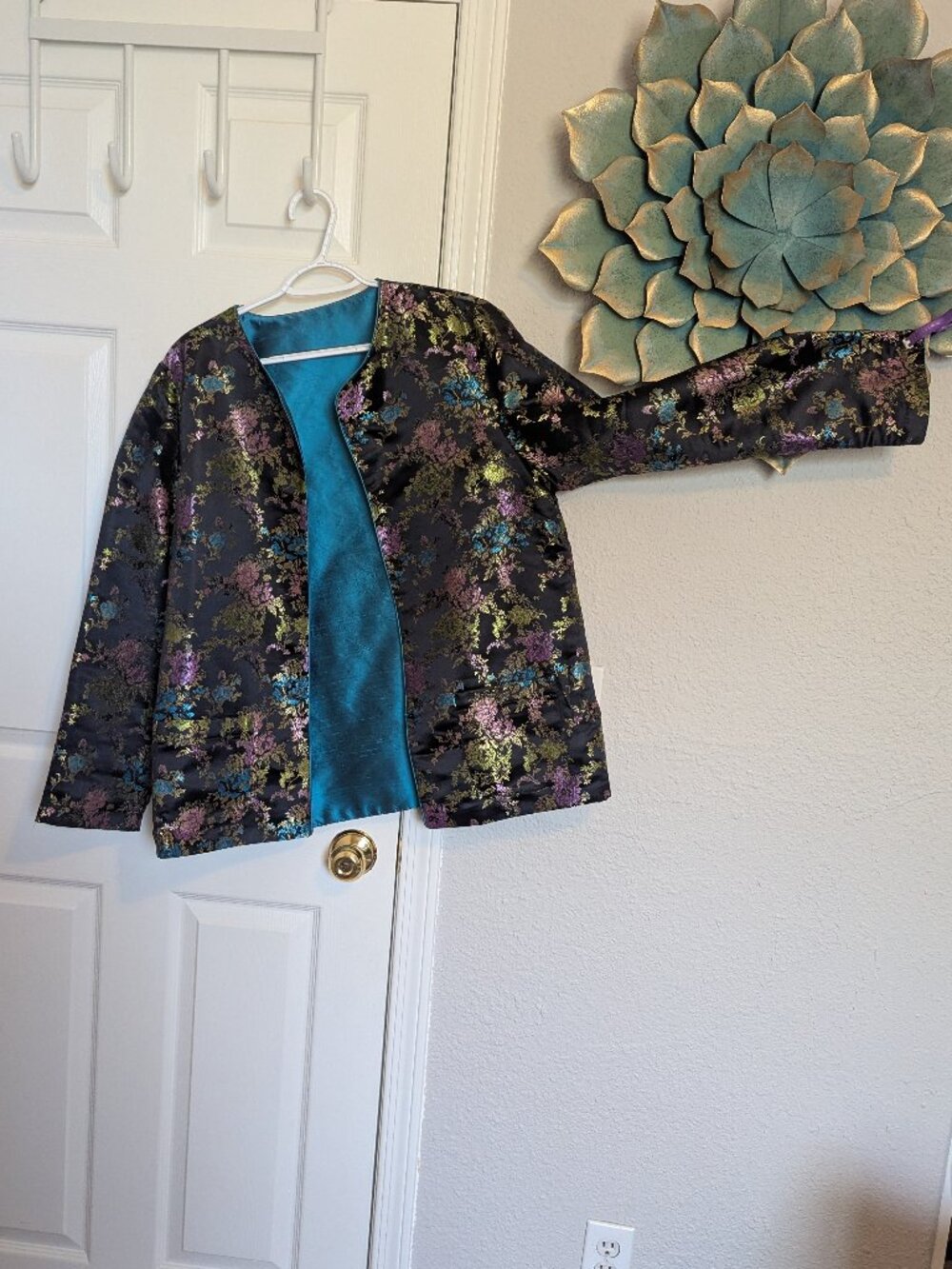 VINTAGE | Shanghai Chinoiserie | Reversible Silk Jacket | XL/16) | Luxury